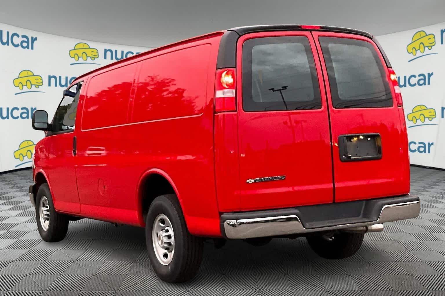 2024 Chevrolet Express 2500 CARGO - Photo 4