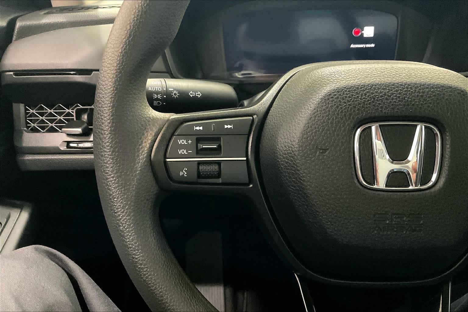 2023 Honda Accord EX - Photo 23