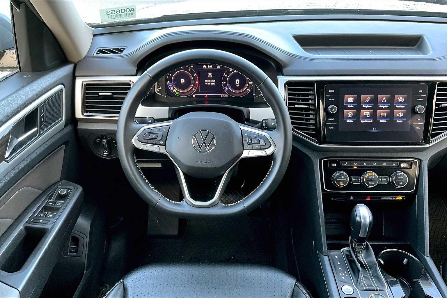 2022 Volkswagen Atlas 2.0T SE w/Technology - Photo 18