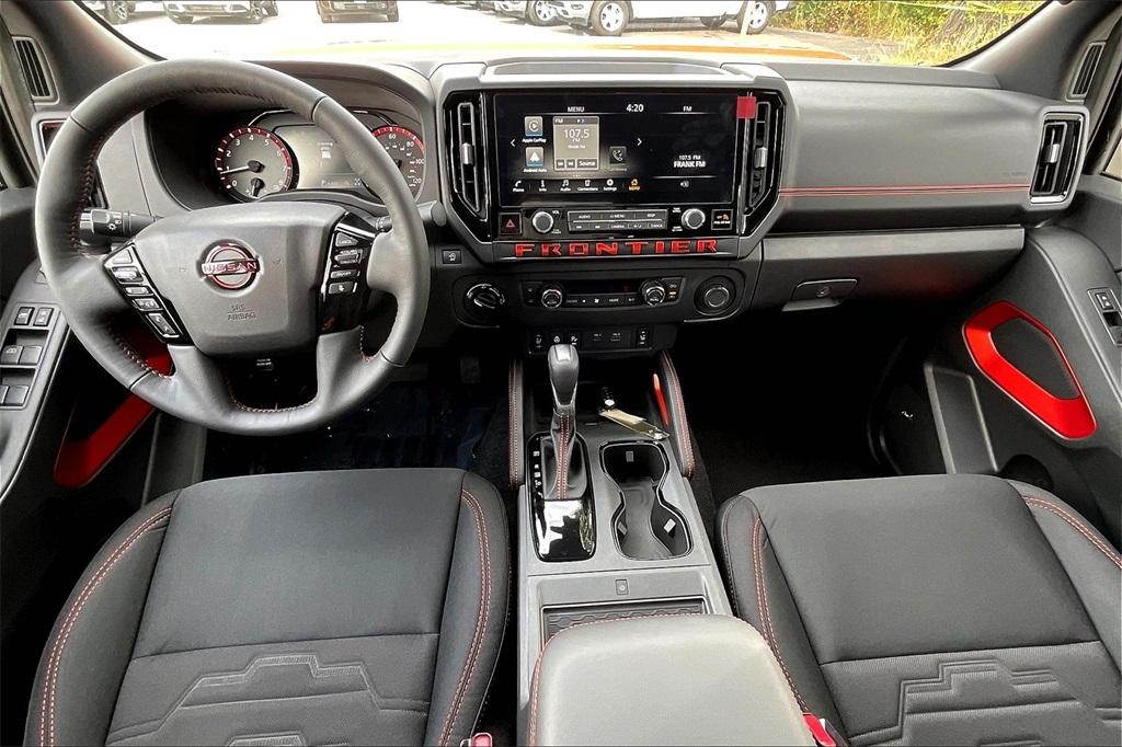 2025 Nissan Frontier PRO-4X - Photo 12