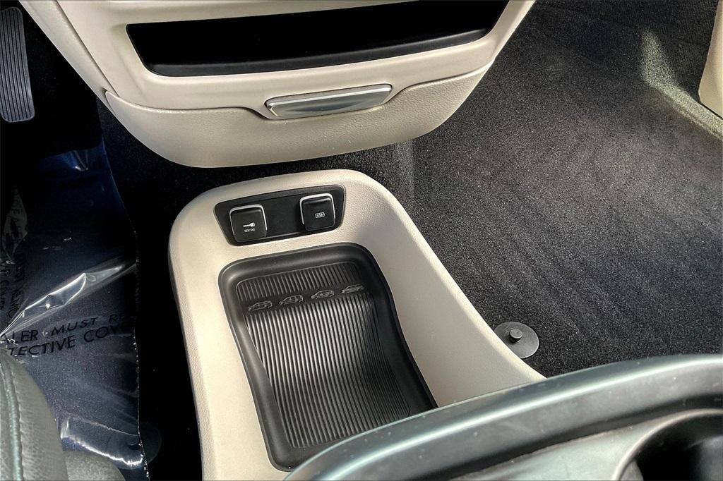 2018 Chrysler Pacifica Touring L - Photo 31