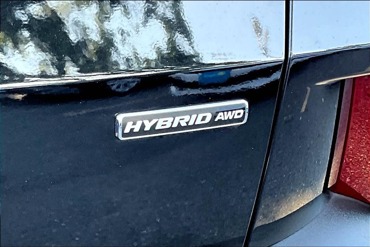 2020 Ford Escape Titanium Hybrid - Photo 27