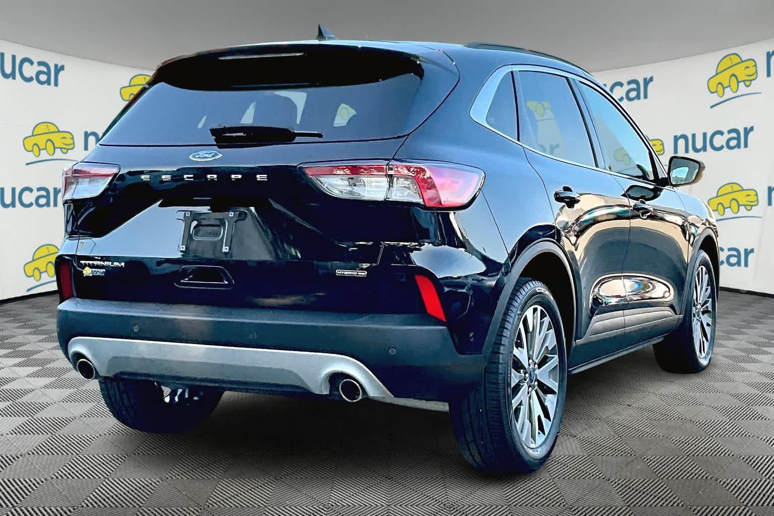 2020 Ford Escape Titanium Hybrid - Photo 6