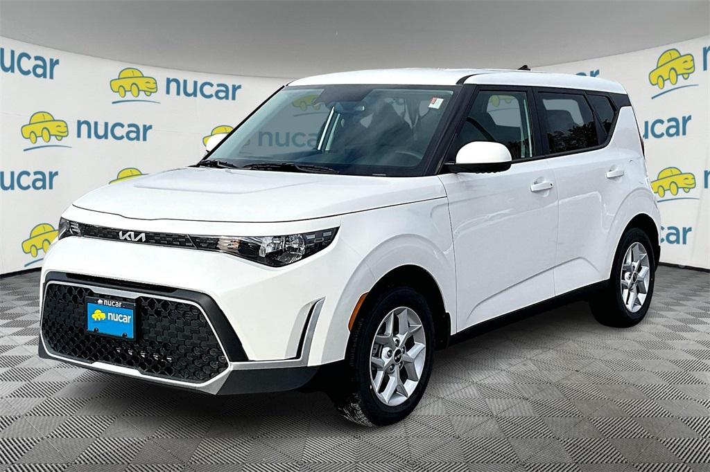 2025 Kia Soul S - Photo 4