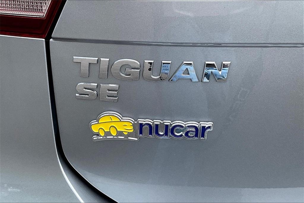 2020 Volkswagen Tiguan 2.0T SEL - Photo 30