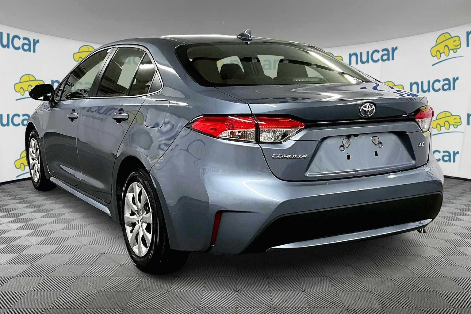 2022 Toyota Corolla LE - Photo 4