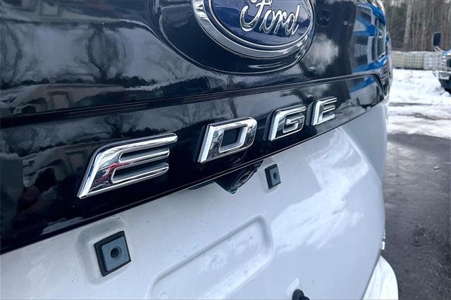 2022 Ford Edge SEL - Photo 8