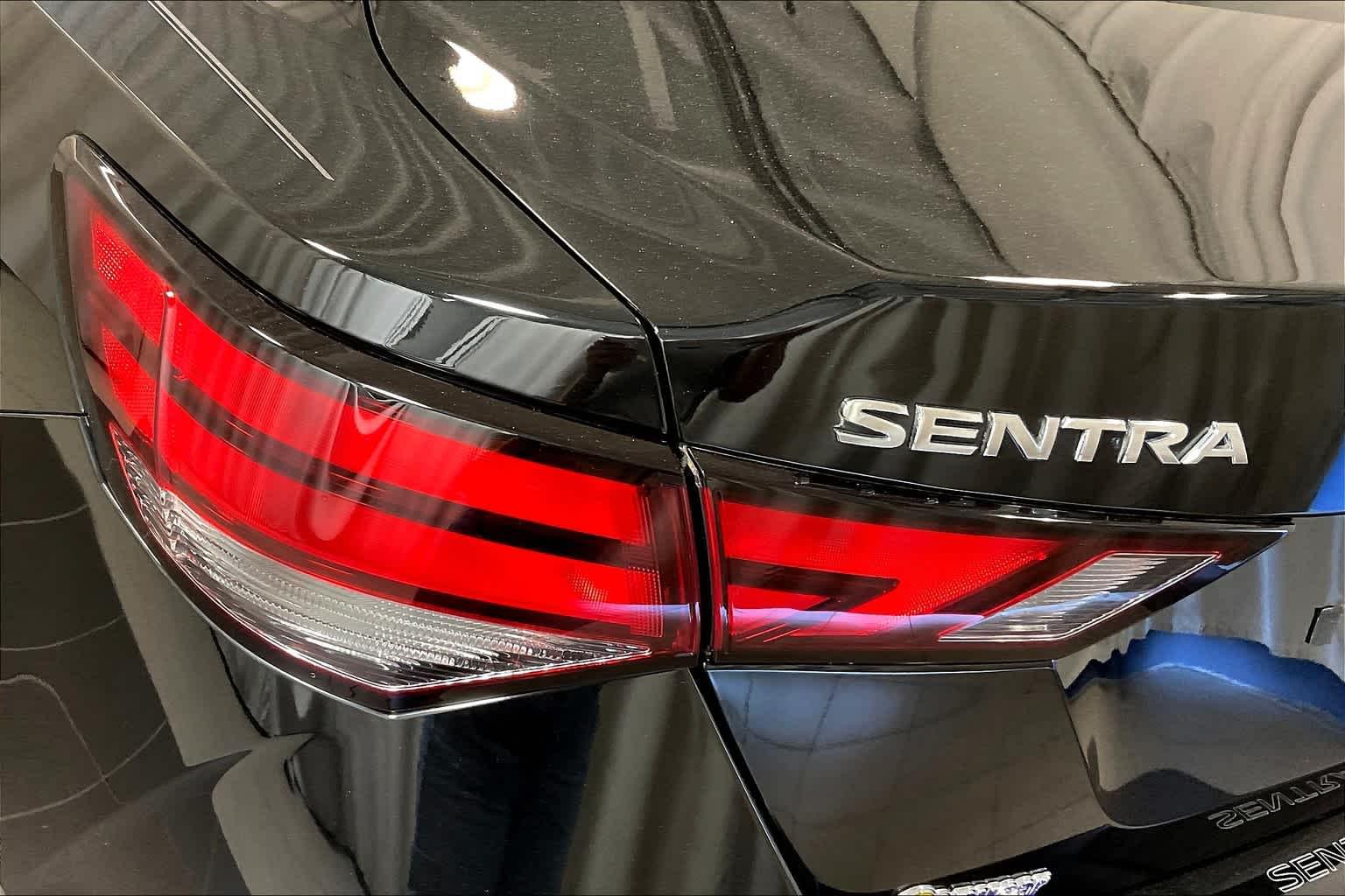 2020 Nissan Sentra SV - Photo 32