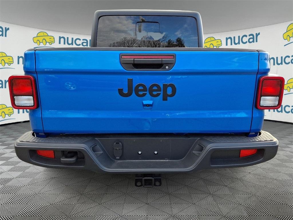 2022 Jeep Gladiator Altitude - Photo 5