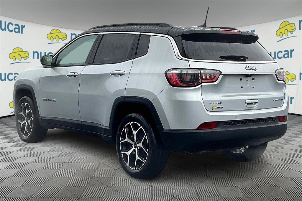 2025 Jeep Compass Limited - Photo 4