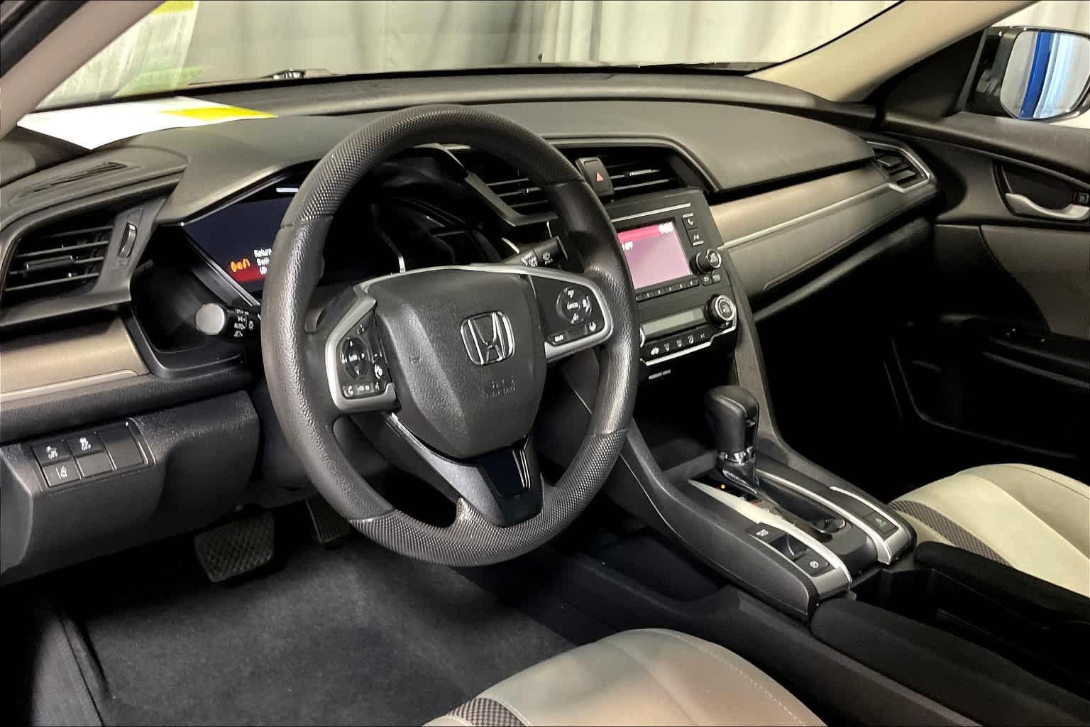 2019 Honda Civic LX - Photo 8