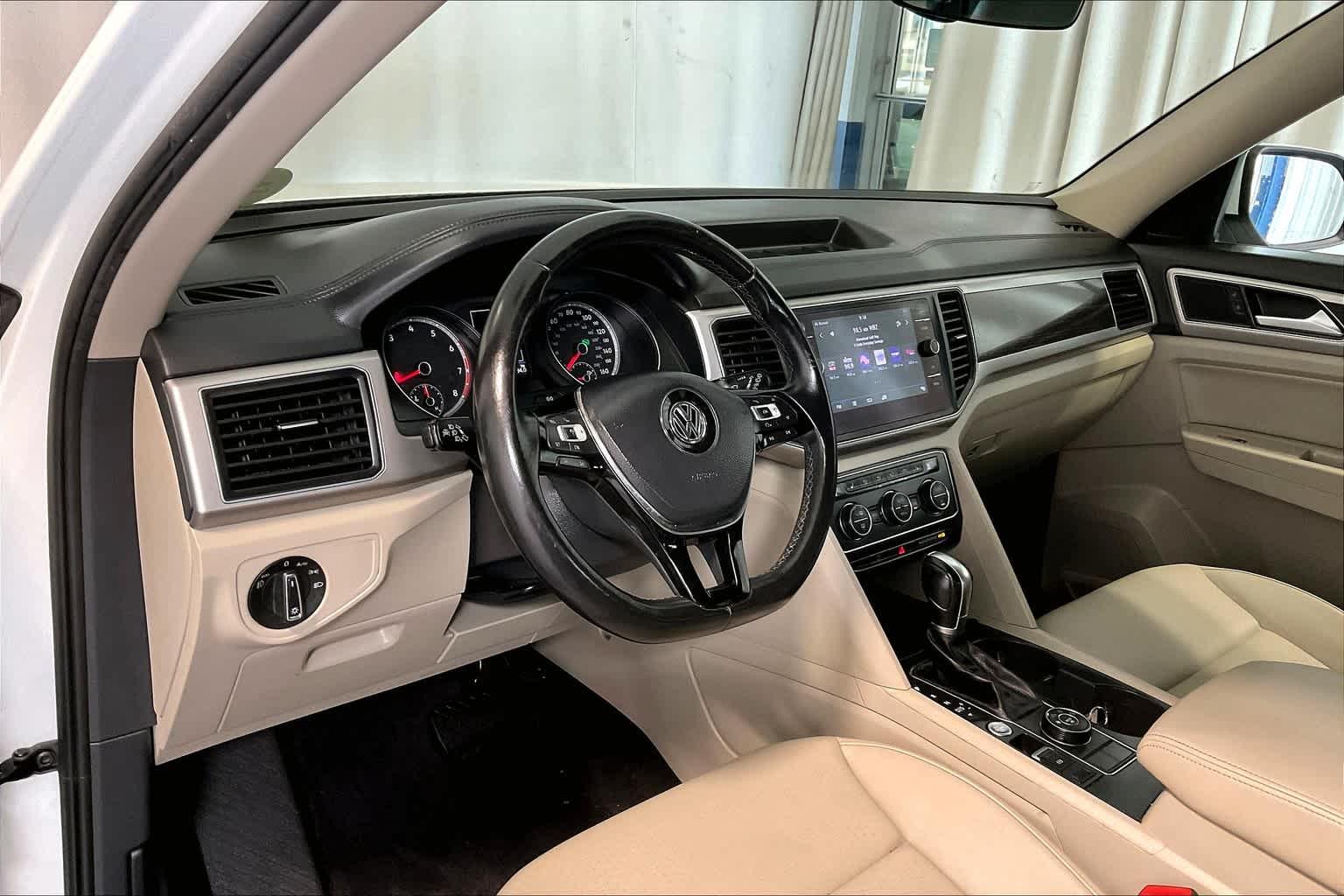 2018 Volkswagen Atlas 3.6L V6 SE - Photo 8