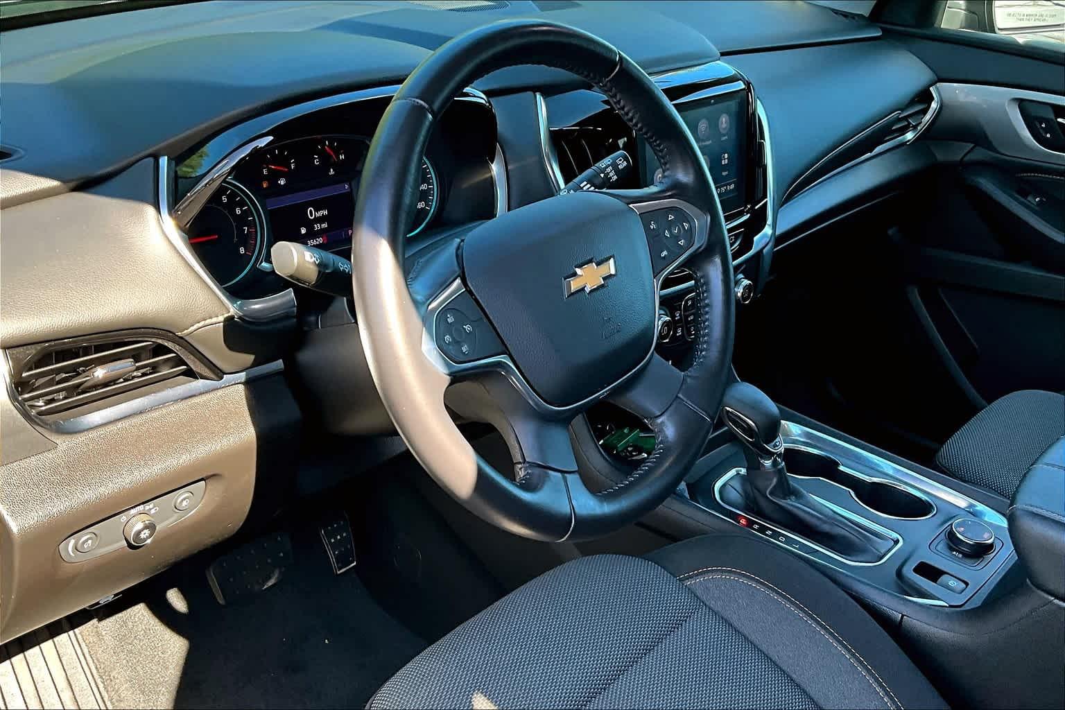 2021 Chevrolet Traverse LT Cloth - Photo 8