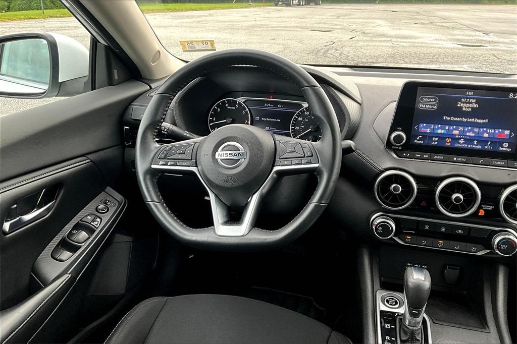 2022 Nissan Sentra SV - Photo 17