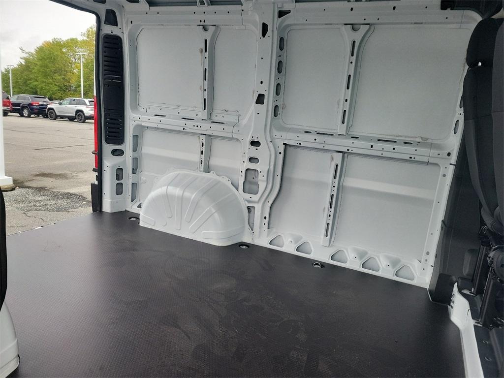 2024 Ram ProMaster 1500 Low Roof - Photo 17