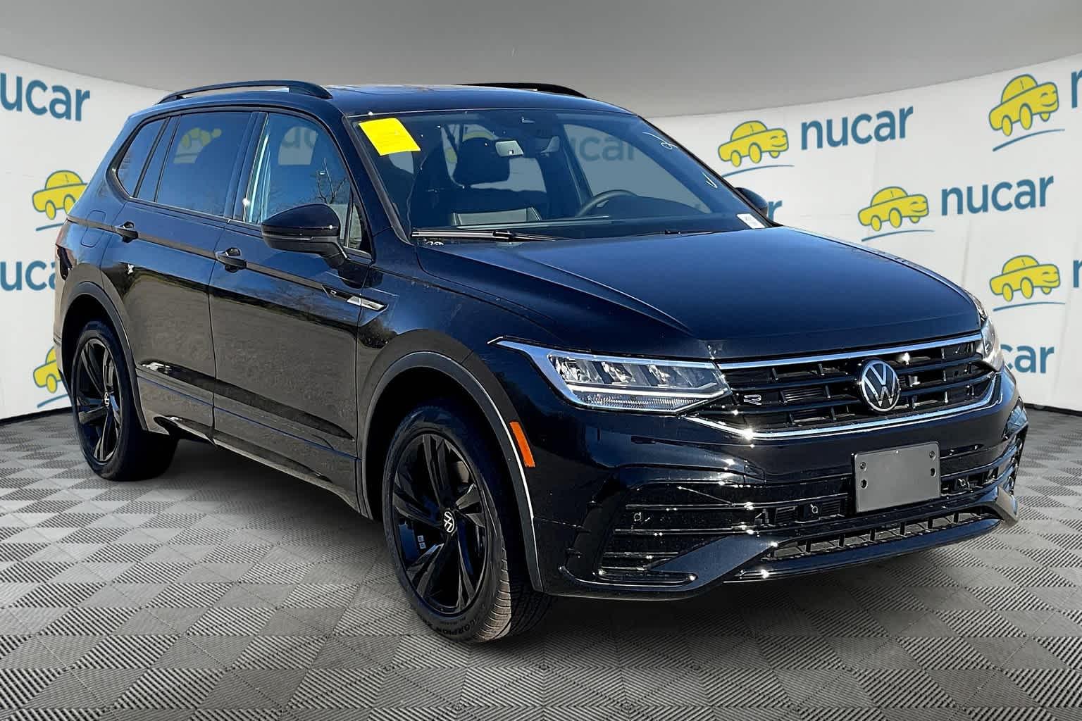 2024 Volkswagen Tiguan SE R-Line Black