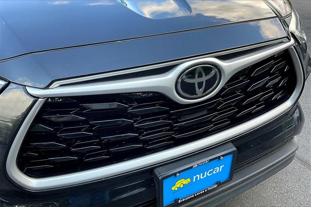 2021 Toyota Highlander XLE - Photo 5