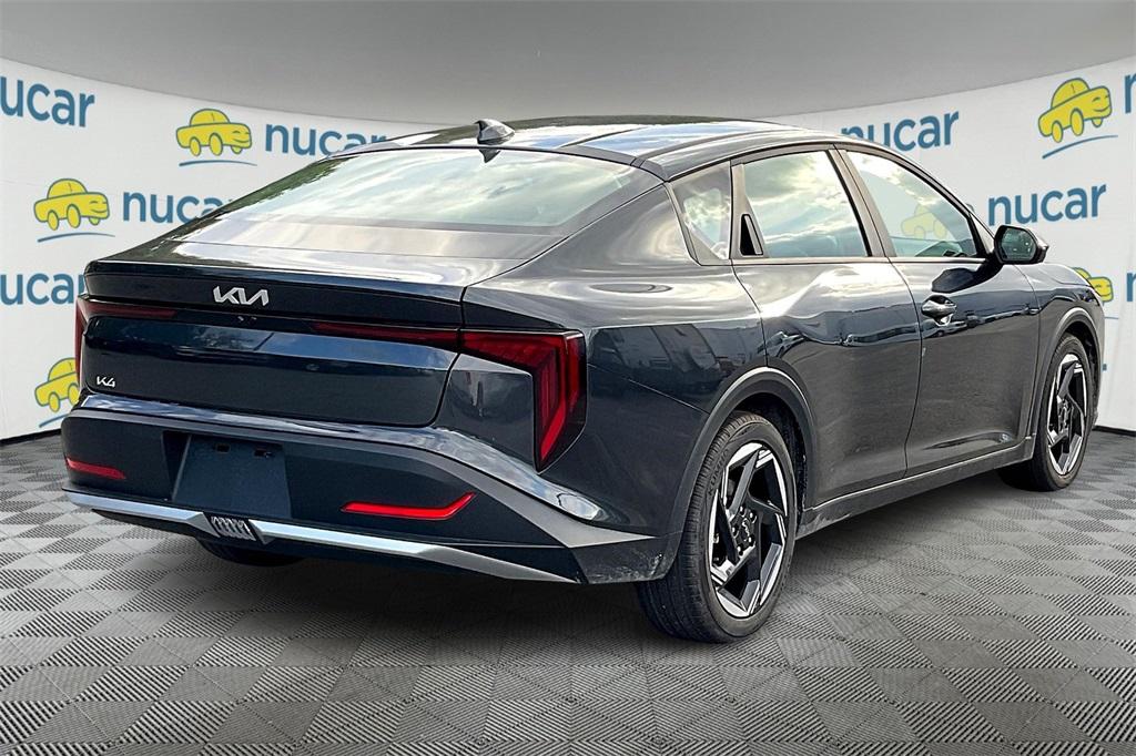 2025 Kia K4 EX - Photo 6