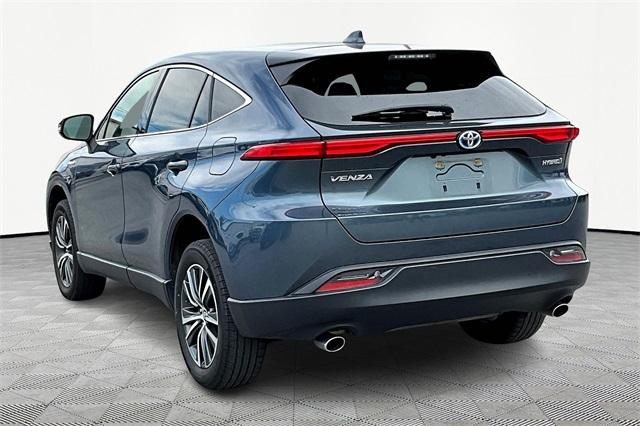 2021 Toyota Venza LE - Photo 4