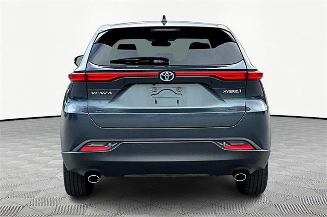 2021 Toyota Venza LE - Photo 5