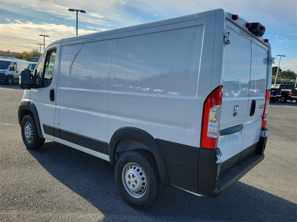 2024 Ram ProMaster 1500 Low Roof - Photo 4