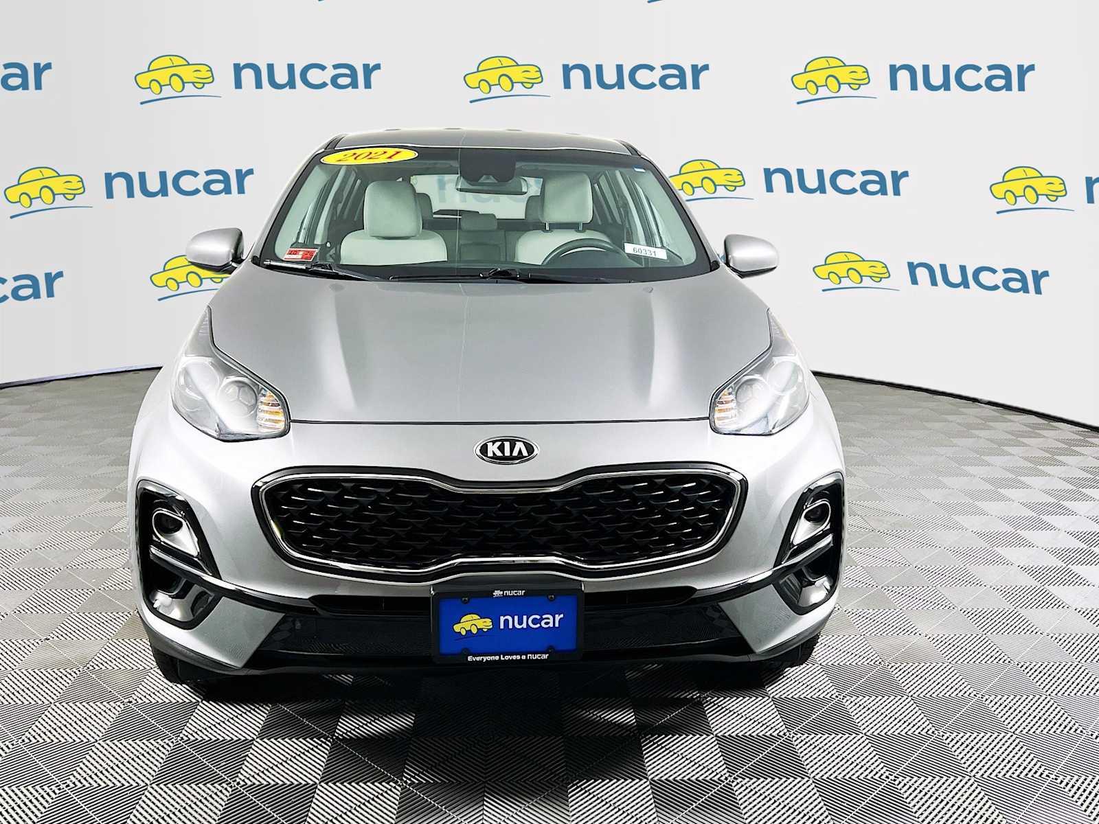 2021 Kia Sportage LX - Photo 2