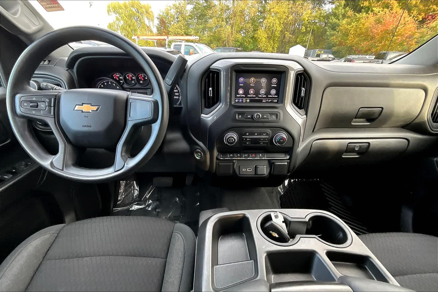 2022 Chevrolet Silverado 1500 Custom 4WD Crew Cab 147 - Photo 20