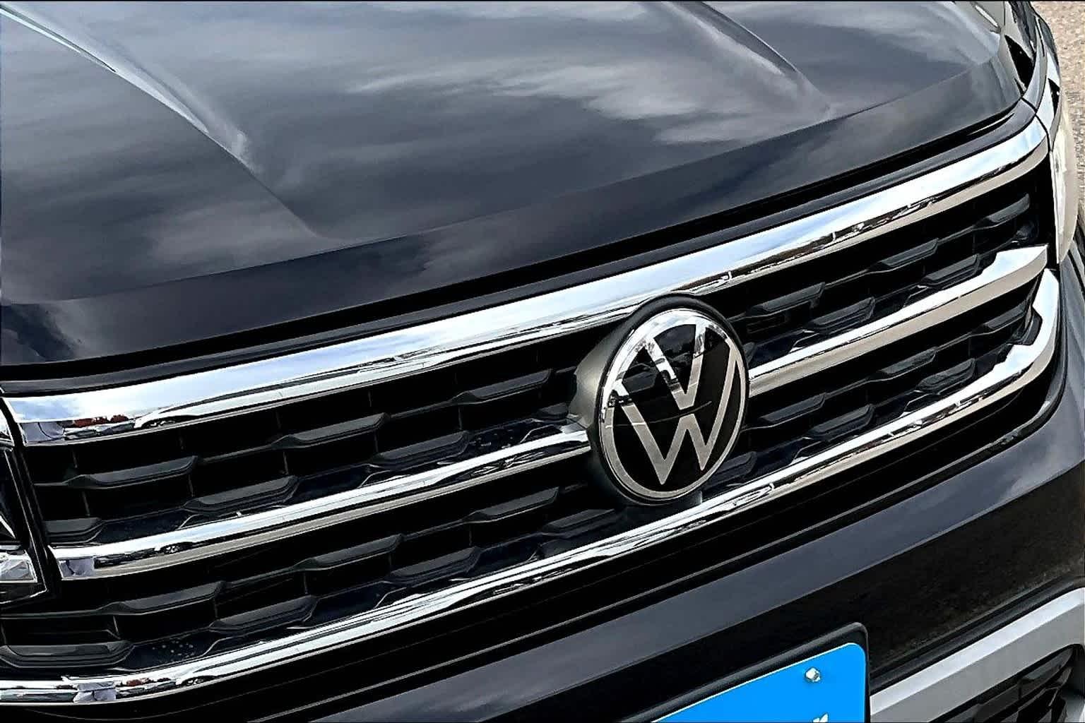 2021 Volkswagen Atlas 3.6L V6 SE w/Technology - Photo 31