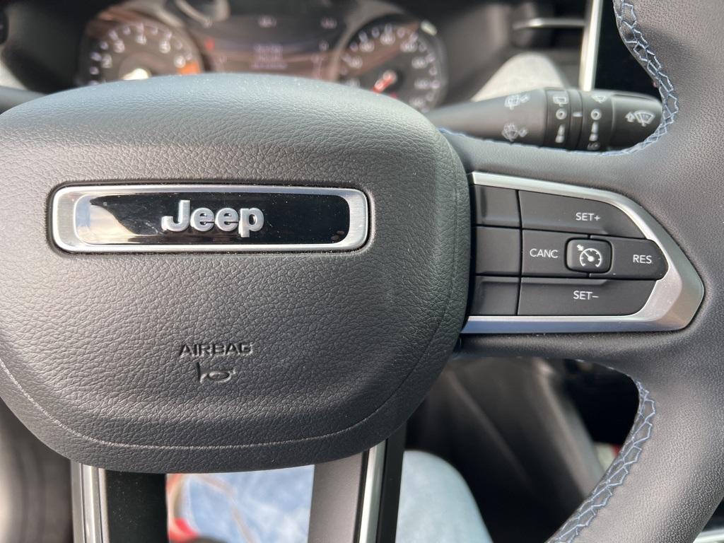 2022 Jeep Compass Latitude - Photo 11