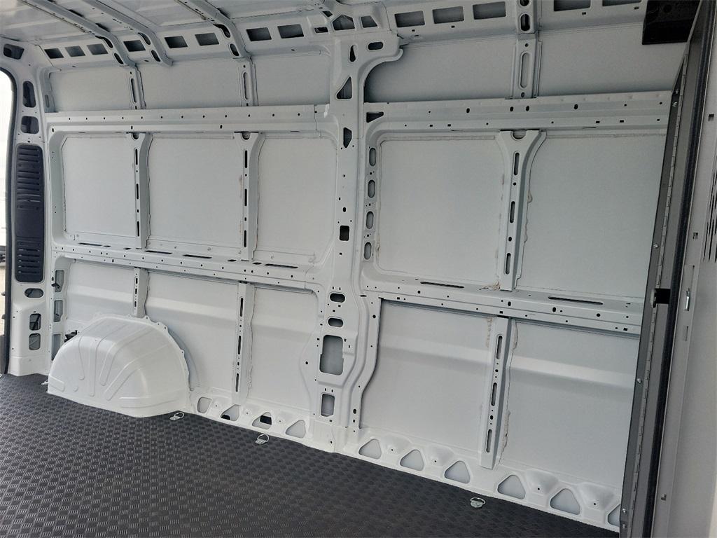 2024 Ram ProMaster 2500 High Roof - Photo 17