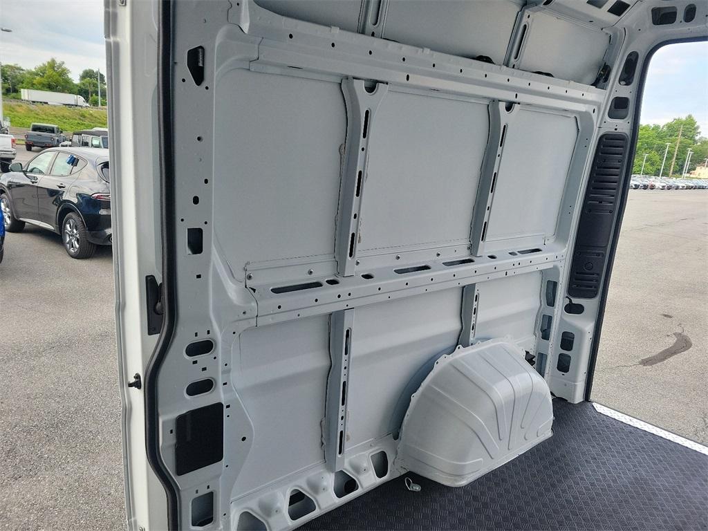 2024 Ram ProMaster 2500 High Roof - Photo 18