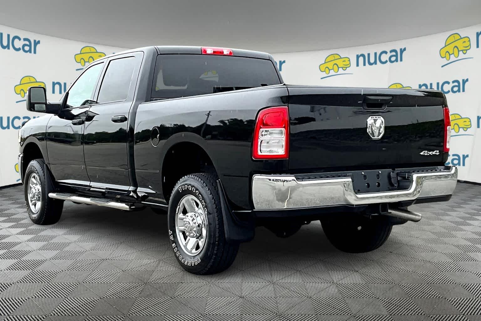 2023 Ram 2500 Tradesman 4x4 Crew Cab 64 Box - Photo 4