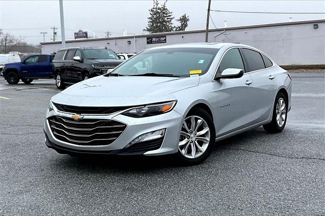 2019 Chevrolet Malibu LT - Photo 2