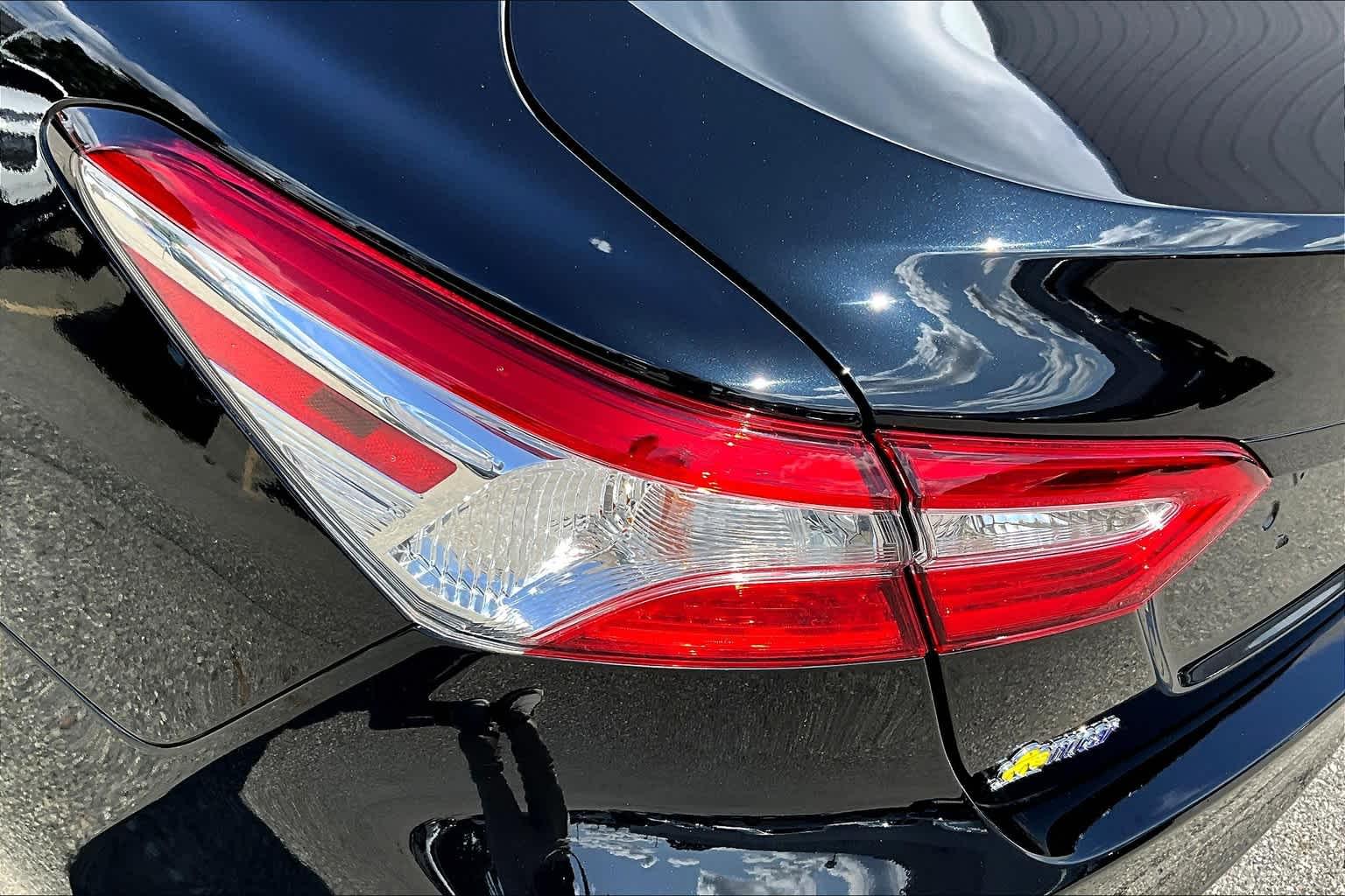 2019 Toyota Camry LE - Photo 31