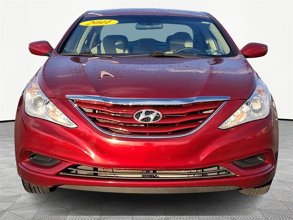 2011 Hyundai Sonata GLS - Photo 2