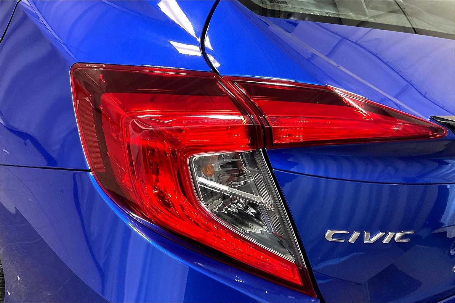 2020 Honda Civic Sport - Photo 32