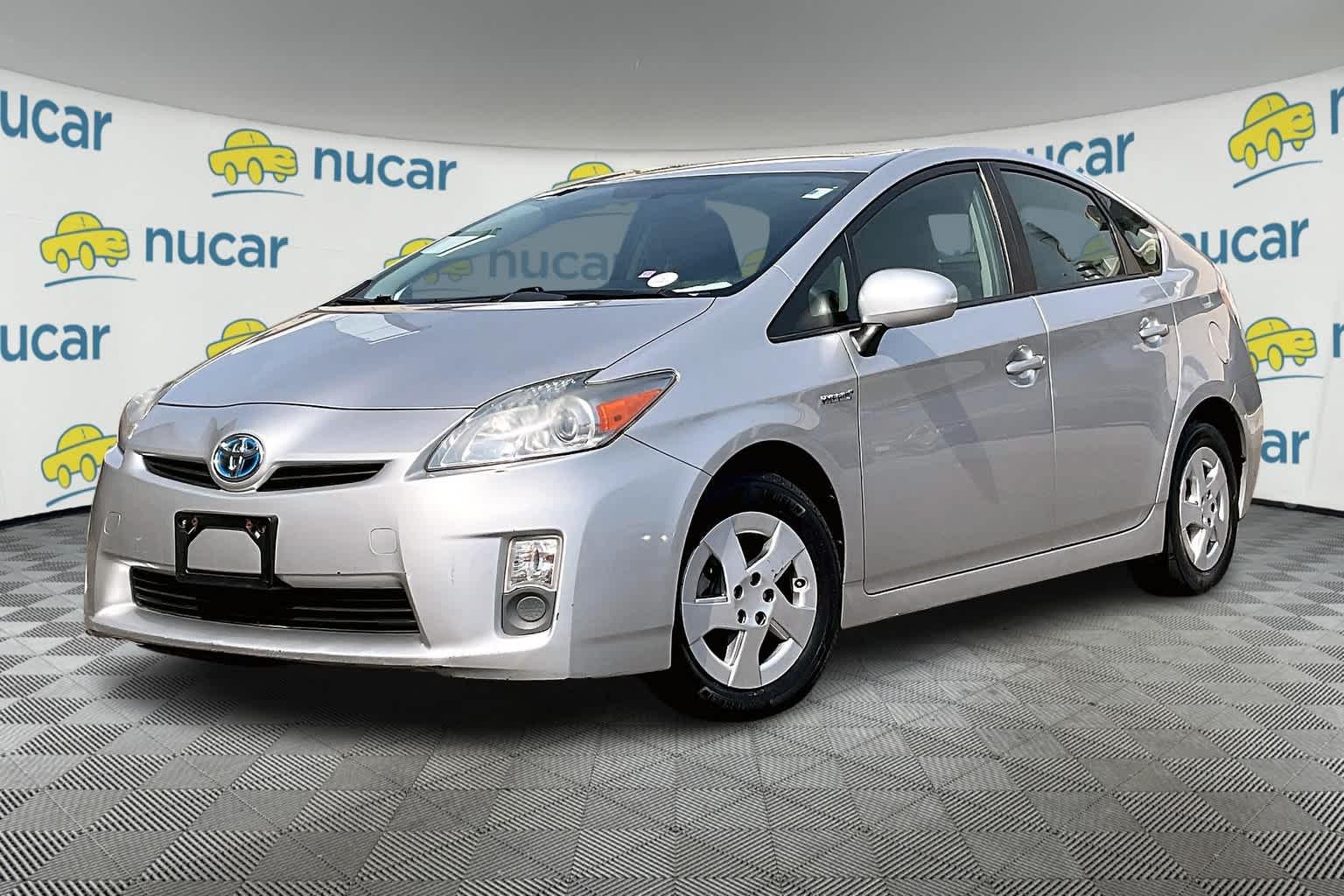 2010 Toyota Prius III - Photo 3