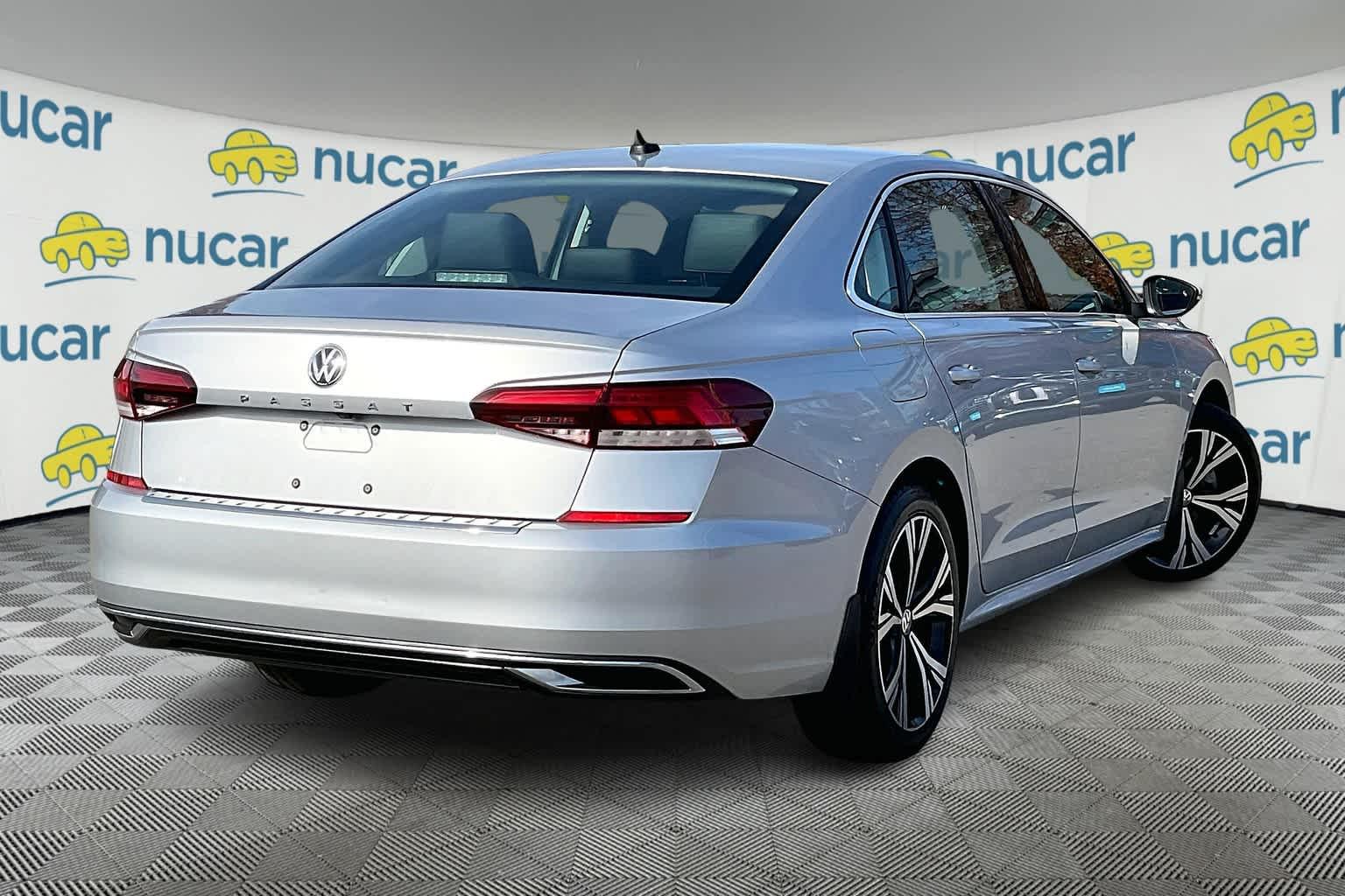 2021 Volkswagen Passat 2.0T SE - Photo 6