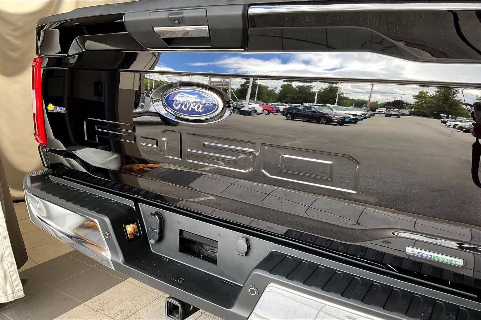 2021 Ford F-150 XLT 4WD SuperCrew 5.5 Box - Photo 27