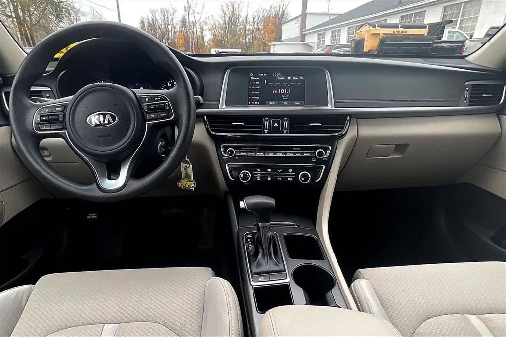 2018 Kia Optima LX - Photo 21