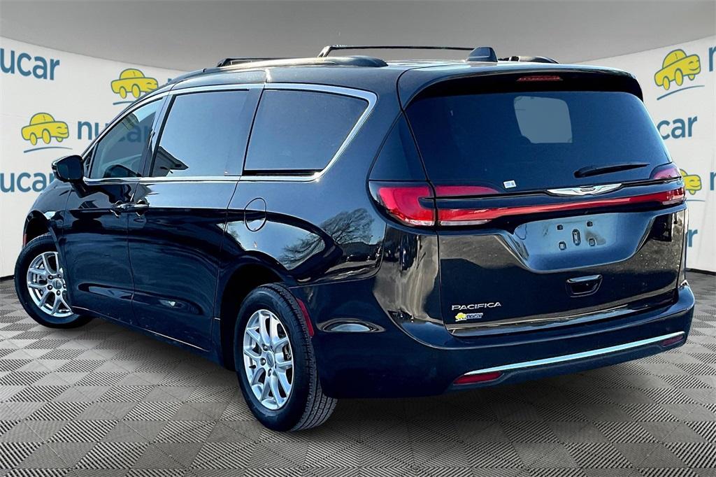 2022 Chrysler Pacifica Touring L - Photo 4