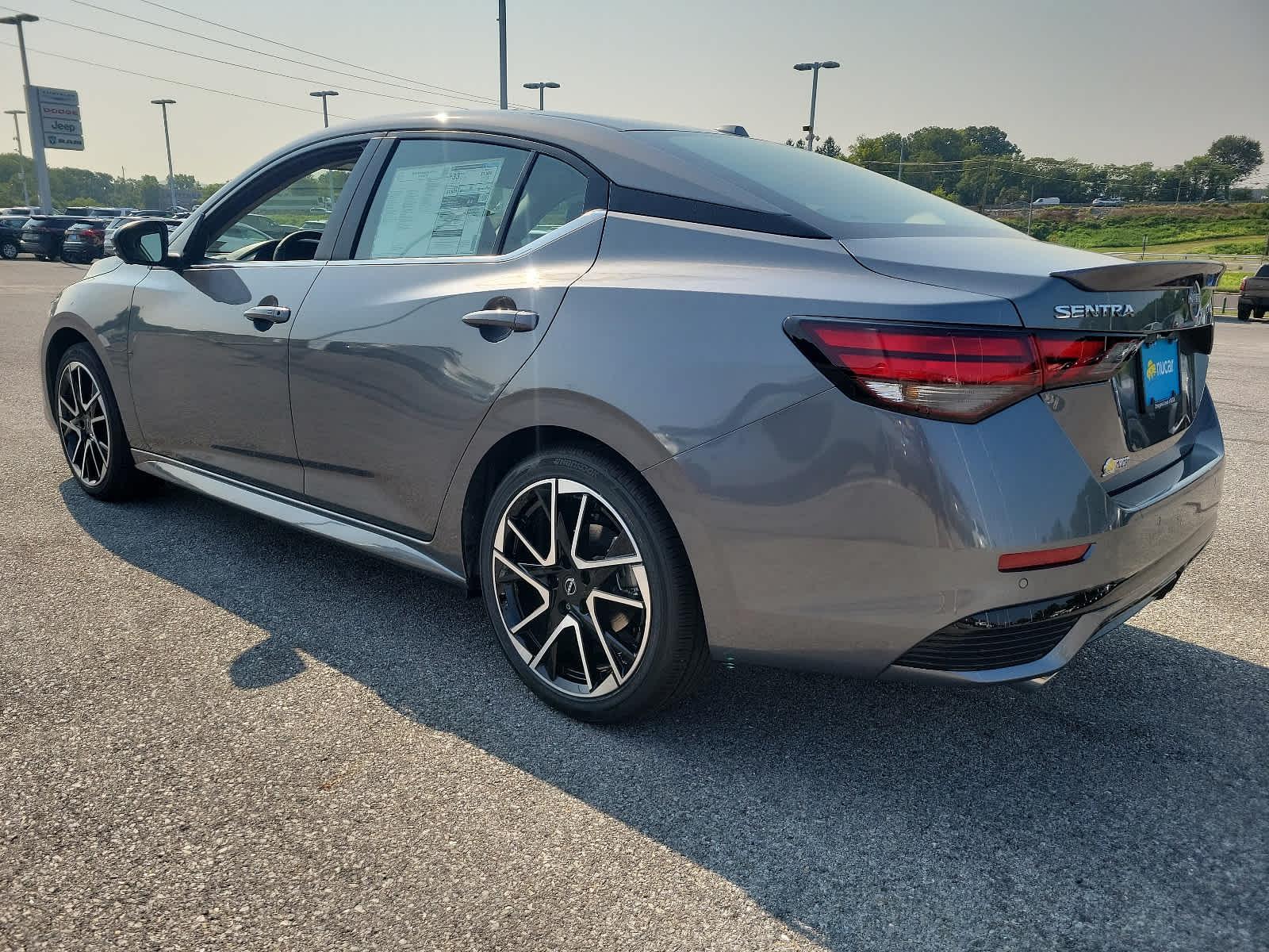 2024 Nissan Sentra SR - Photo 3