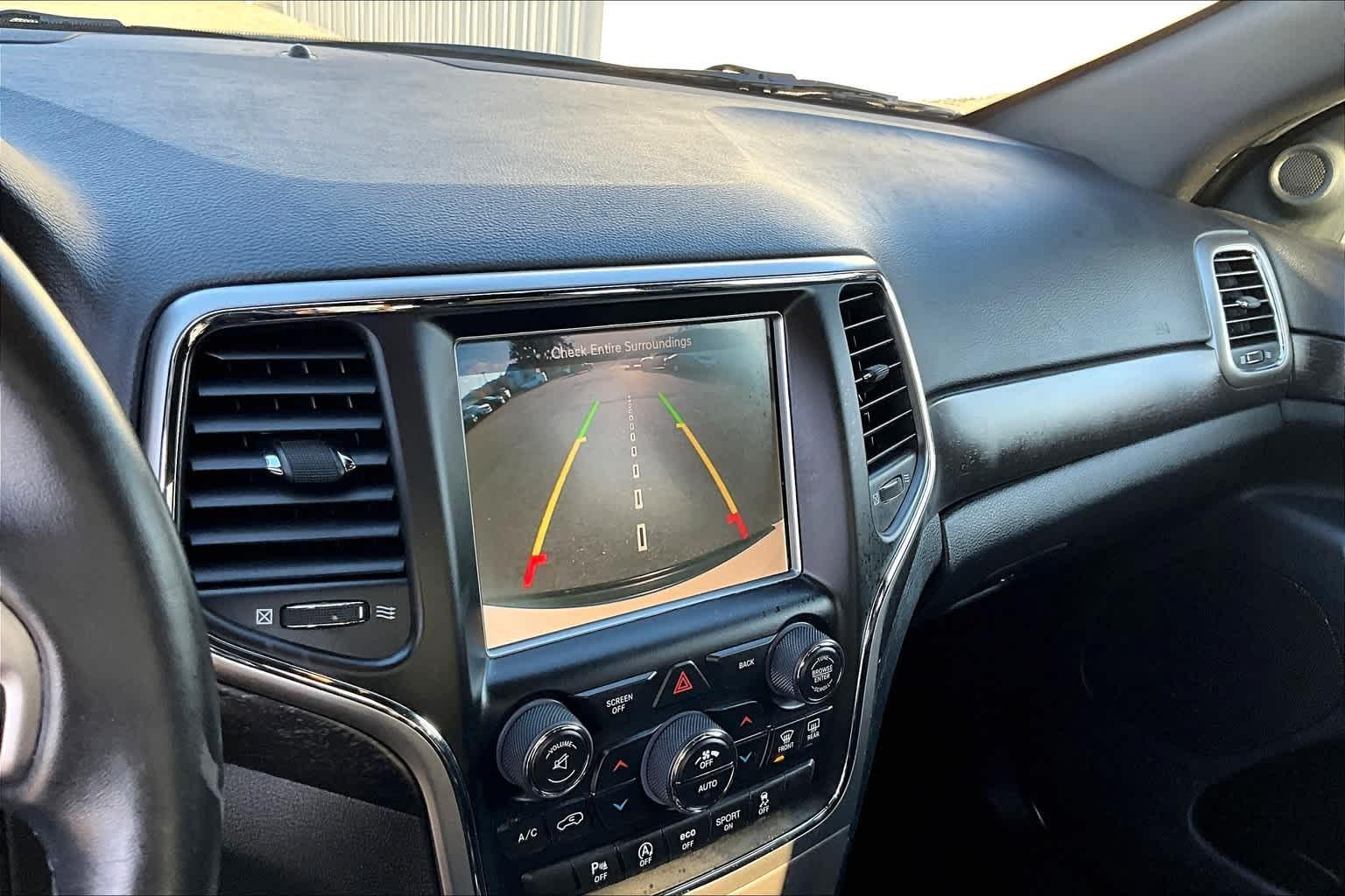 2017 Jeep Grand Cherokee Altitude - Photo 19