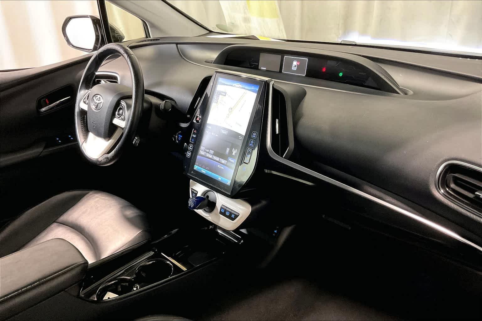 2018 Toyota Prius Prime Premium - Photo 14