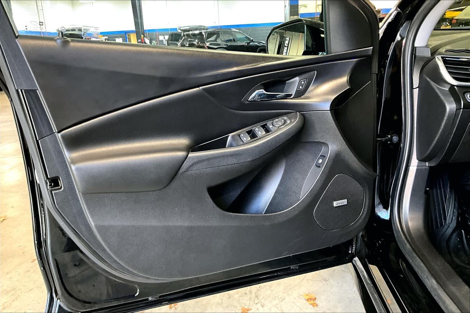 2018 Chevrolet Volt Premier - Photo 9