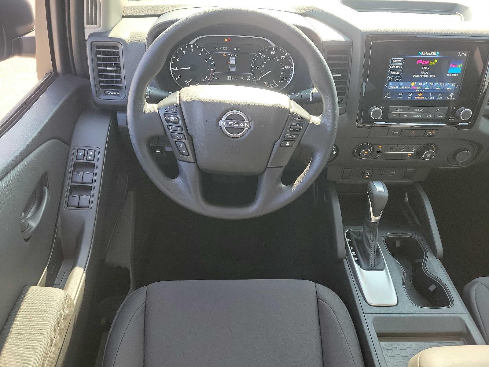 2024 Nissan Frontier S Crew Cab 4x4 - Photo 7