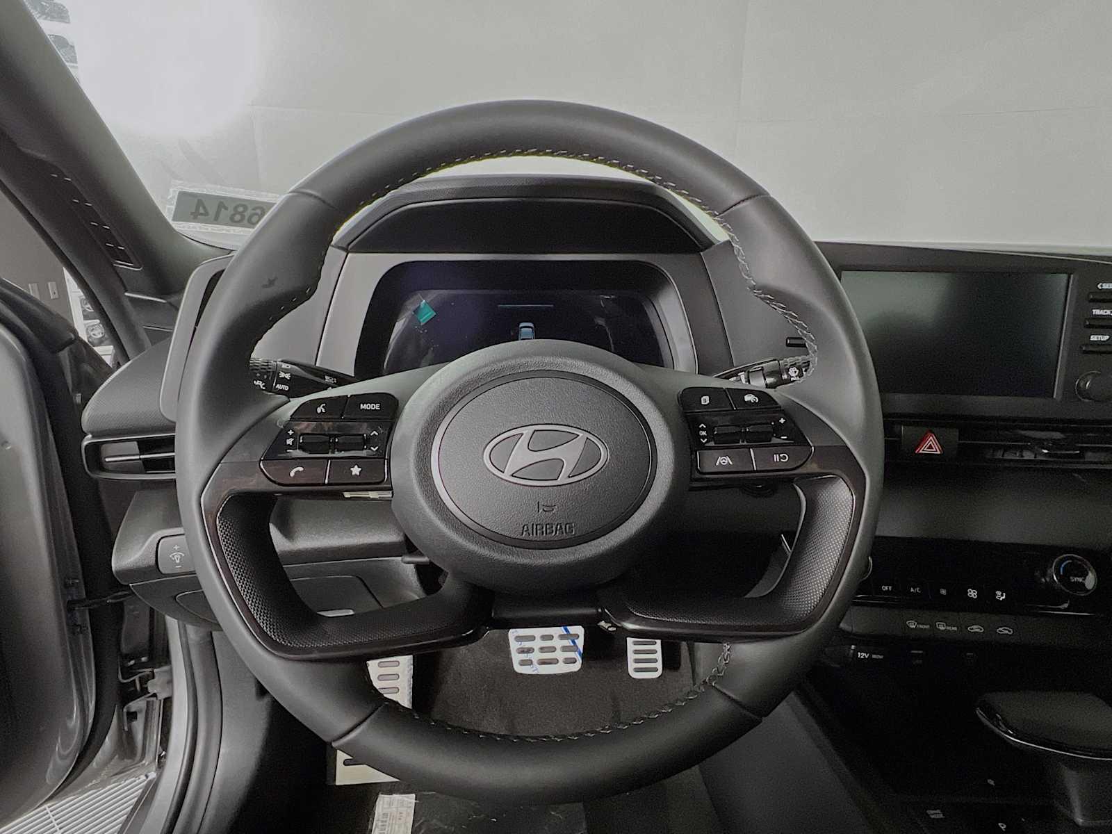 2025 Hyundai Elantra SEL Convenience - Photo 7