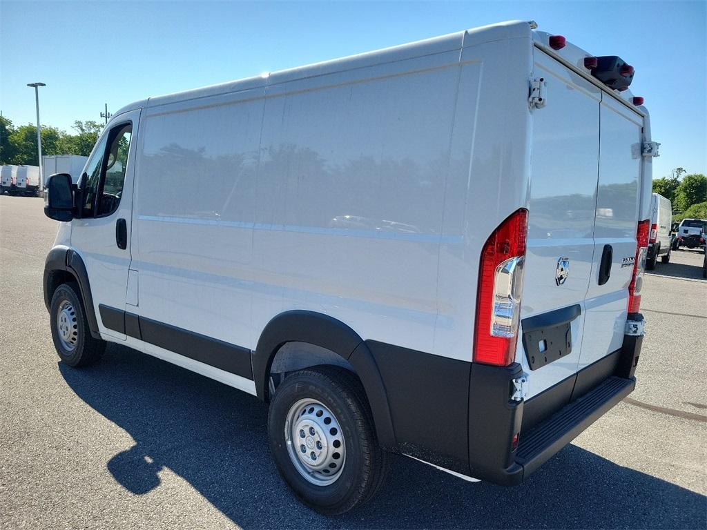 2024 Ram ProMaster 1500 Low Roof - Photo 3