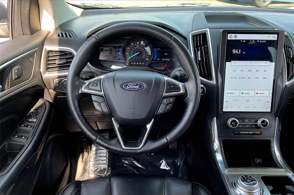 2022 Ford Edge Titanium - Photo 16