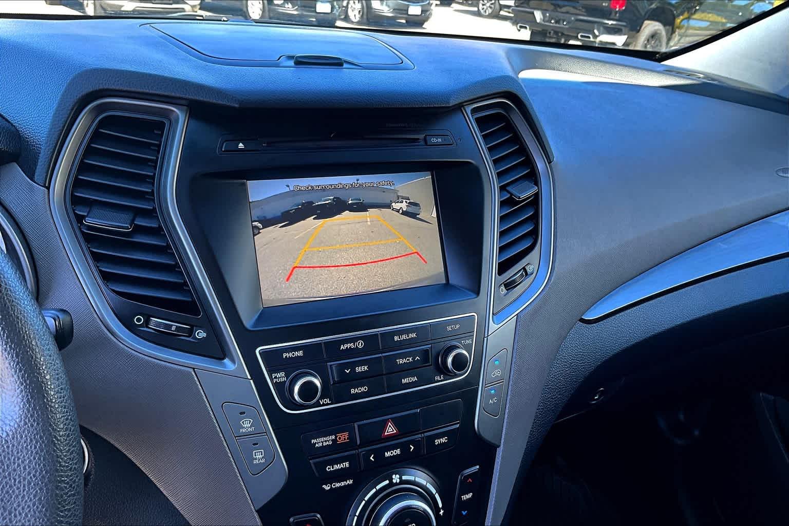 2018 Hyundai Santa Fe Sport 2.4L - Photo 19